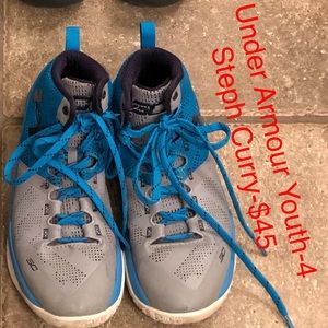 Steph Curry Under Armour Youth -4
